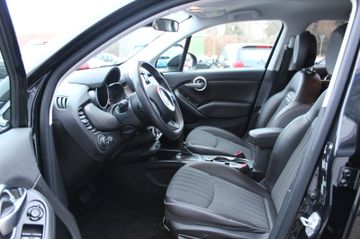 Fahrzeugabbildung Fiat 500X Lounge Aut. Xenon