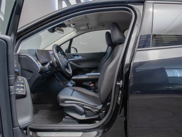 BMW 218 Active Tourer - 11