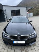BMW 730d xDrive - Vollausstattung - extrem gepflegt - gebrauchte BMW 730 aus dem Jahr 2018