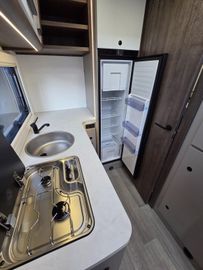 Bild 9 Benimar TESSORO 481 2026 Winter & Plus Pack Markise 165P