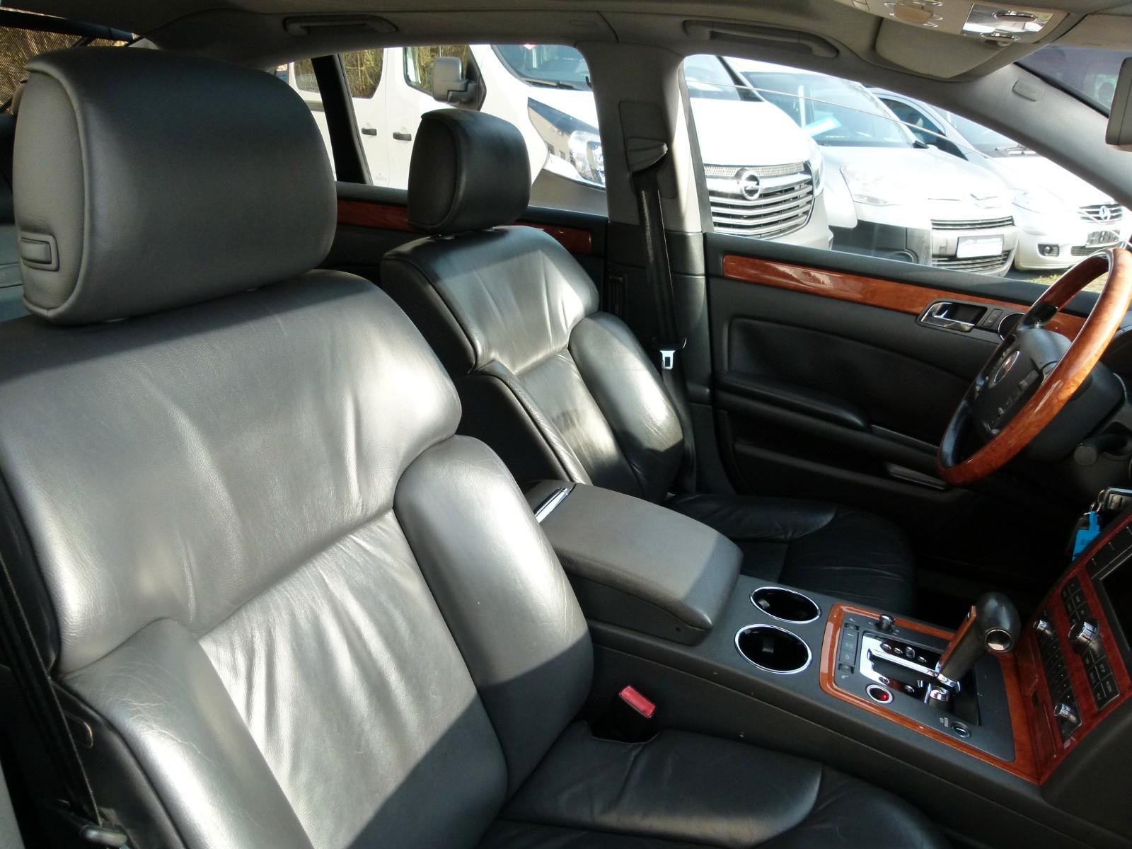Volkswagen Phaeton 3.2l*Navi*Xenon*LEDER*SHZ*PDC*AHK*