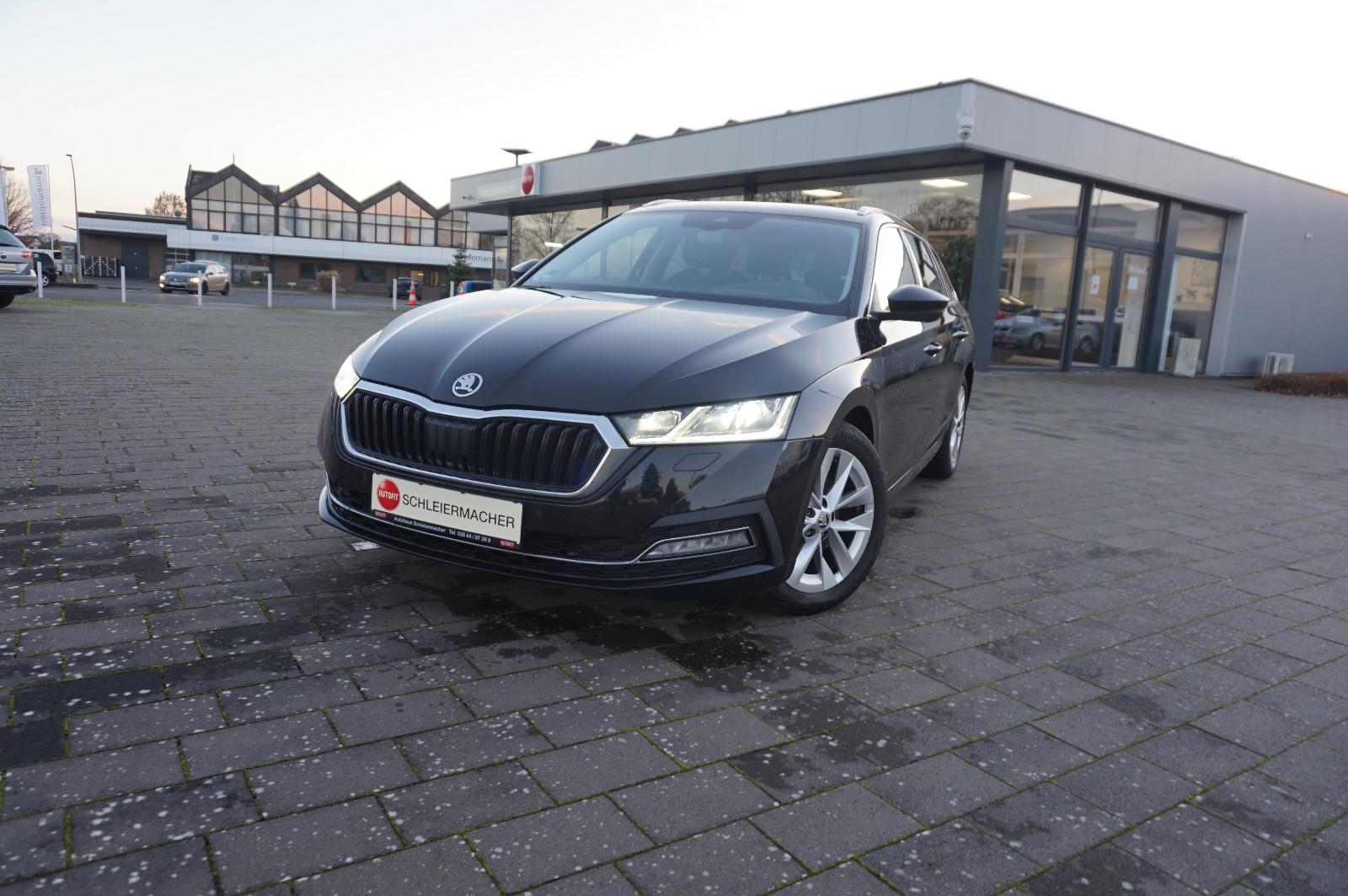 Skoda Octavia Combi First Edition