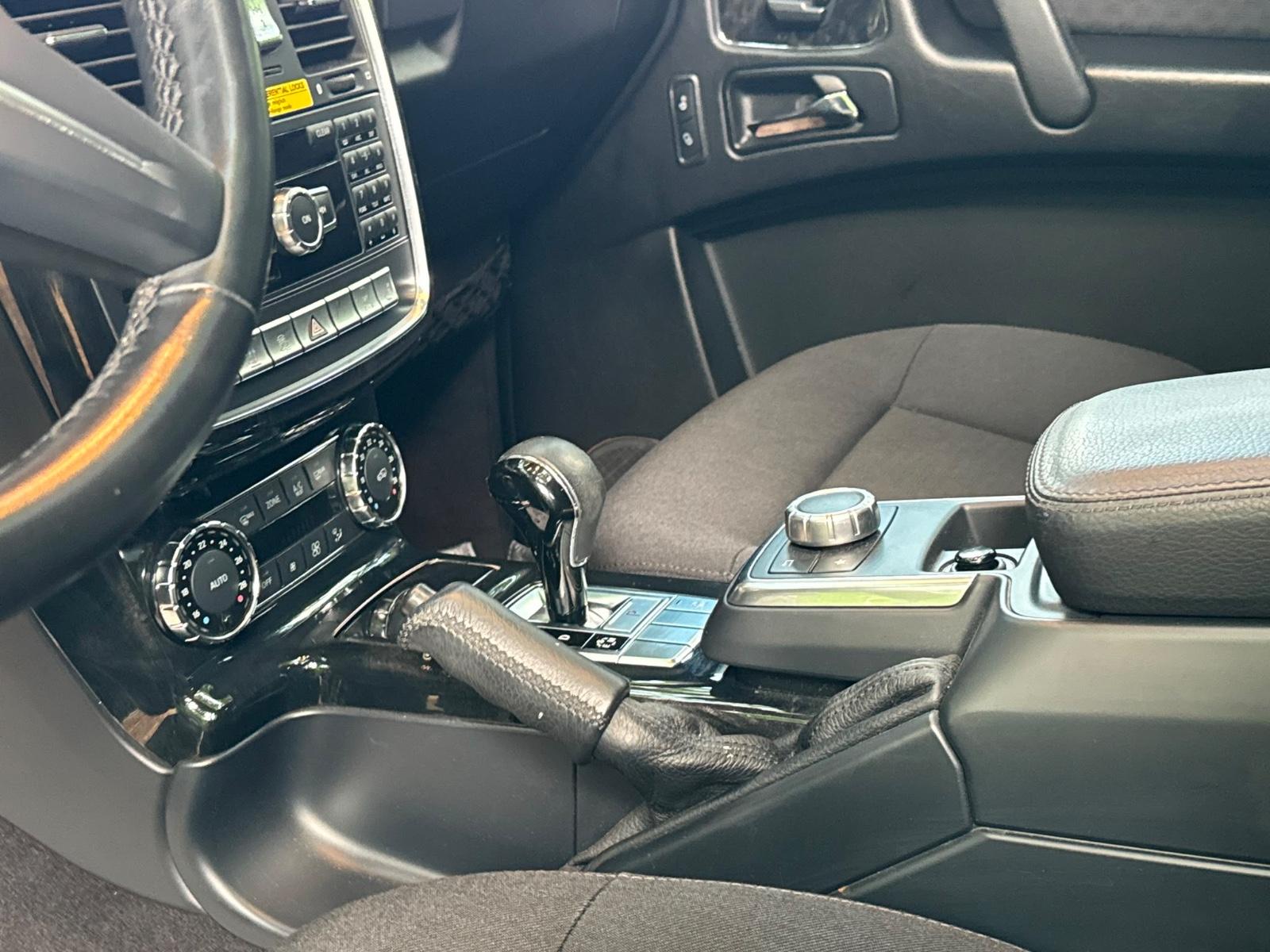 MERCEDES-BENZ G 350 BLUETEC 3.0 V6 211ch 4MATIC - PACK SPORT - CUIR - TOIT OUVRANT - XÉNON - SIÈGES ÉLECTRIQUES