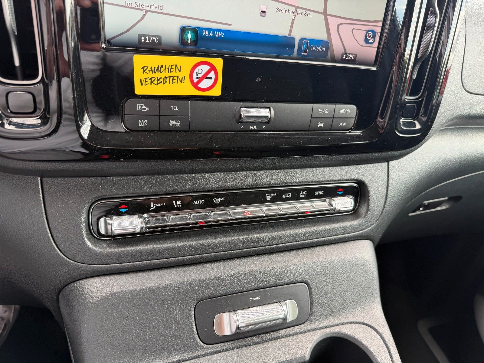 Fahrzeugabbildung Mercedes-Benz Vito 116 CDI 9G Tourer LED Kamera AHK2,5to