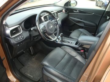 KIA Sorento - 10
