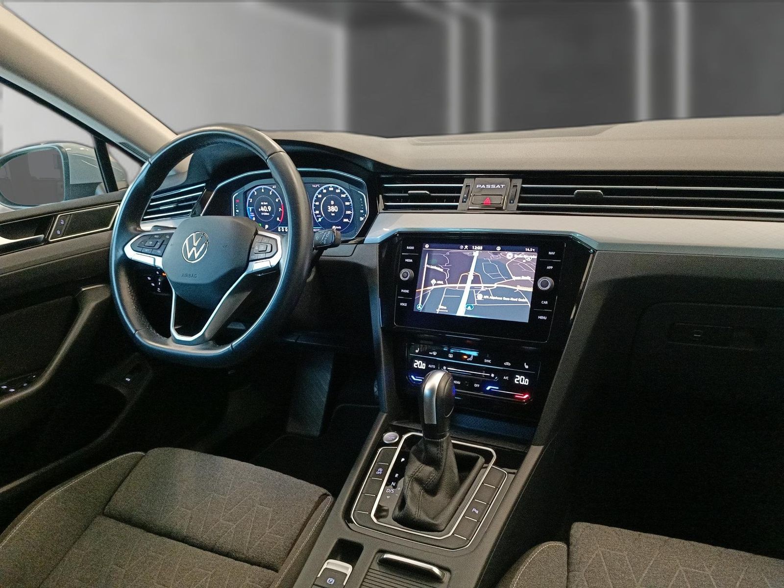 Volkswagen Passat - Bild 8