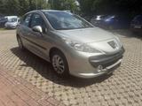 Peugeot 207 Urban Move - silberne Peugeot 207