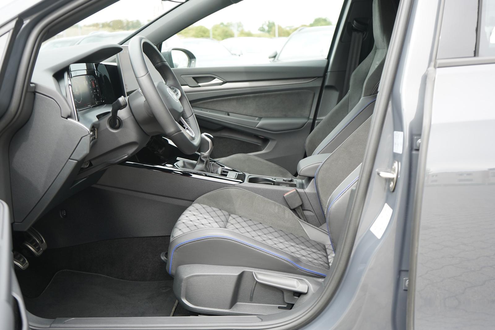 Volkswagen Golf VIII 1.5 TSI R-Line LED Sitzheizung Kamera, миниатюра 27