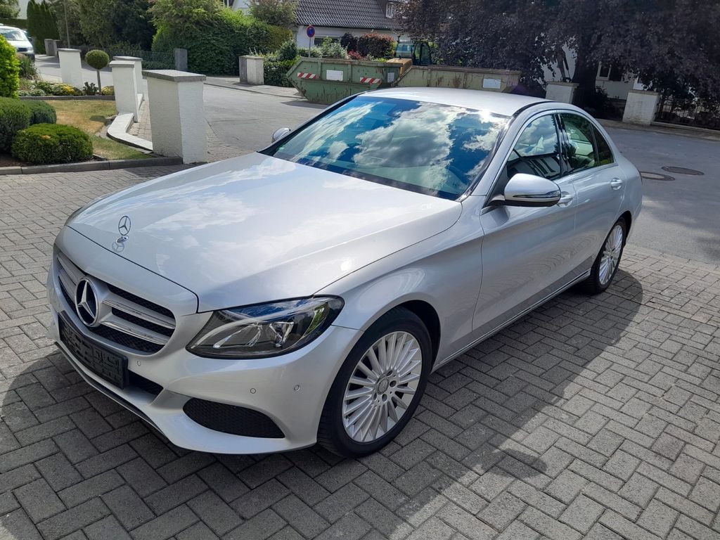 Image of Mercedes-Benz C 200