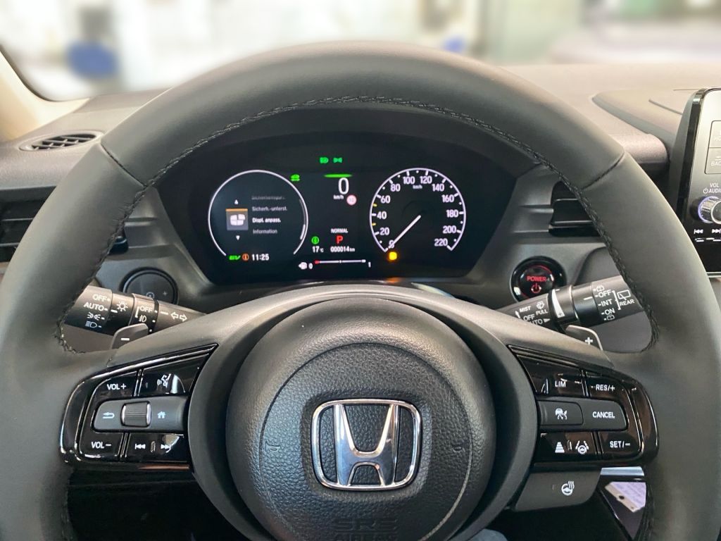 Fahrzeugabbildung Honda HR-V e:HEV 1.5 i-MMD Hybrid Advance+CAM+Carplay