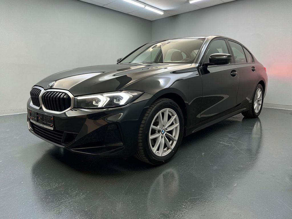 Image of BMW 320