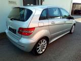 Mercedes-Benz B 200 Turbo Sportpaket 2 Hand Navi Sitzheizung - Mercedes-Benz: Limousine, Sportpaket