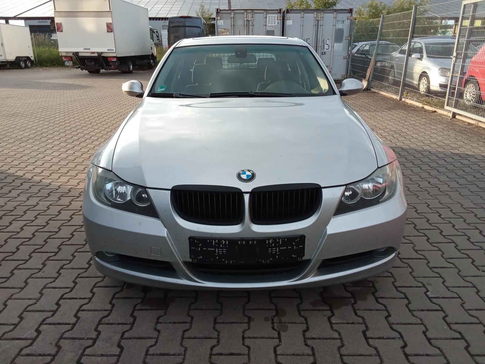 BMW 320 2007 — photo 8