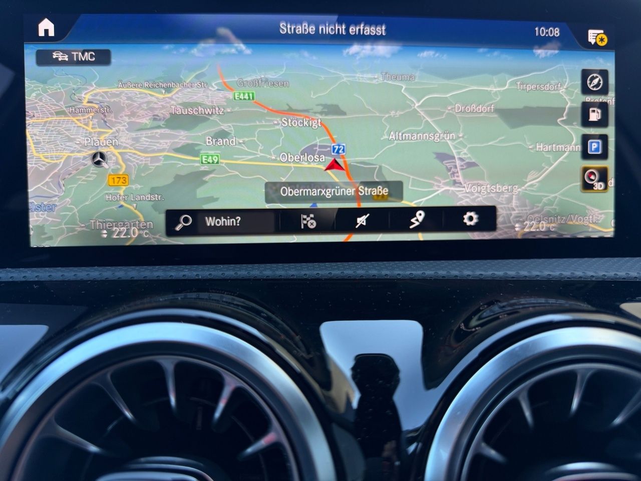 Fahrzeugabbildung Mercedes-Benz A 180 AMG+AHK+PANO+DISTR+NIGHT+AMBIENTE+CARPL++