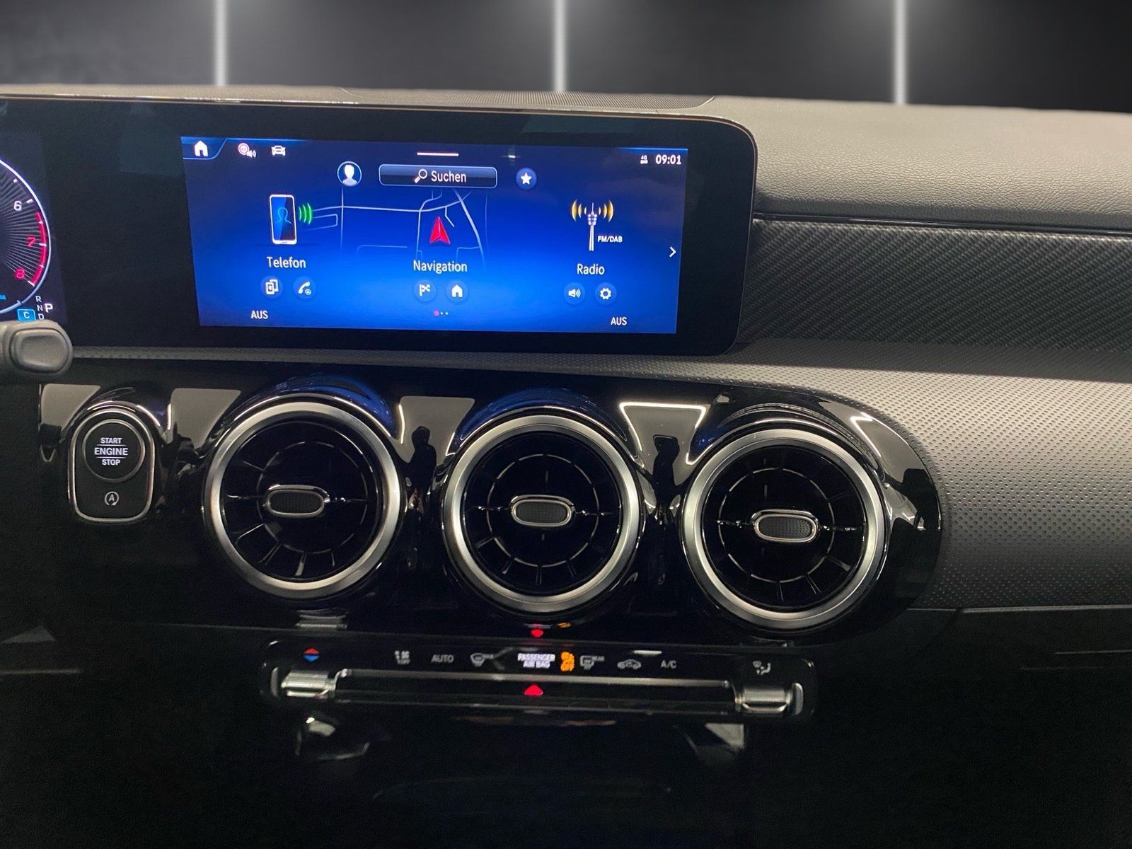 Fahrzeugabbildung Mercedes-Benz A 180 Progressive*Totwinkel*360*LED*CarPlay*MBUX