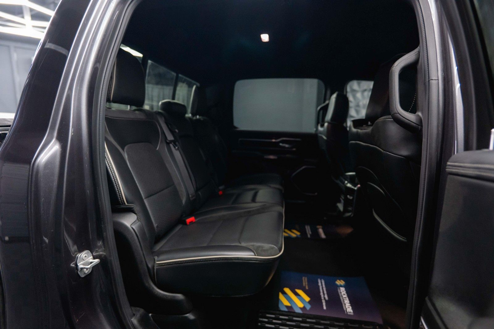 Fahrzeugabbildung Dodge RAM 5.7 V8 HEMI 4x4 LARAMIE Offroad AxleLock 19%