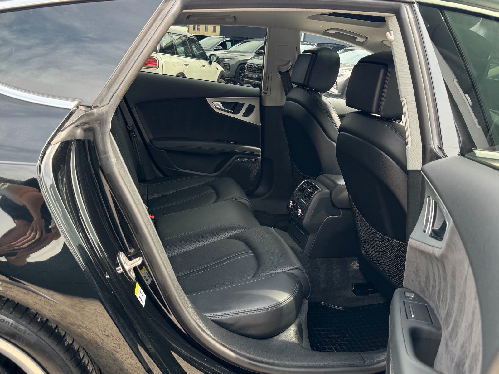 Fahrzeugabbildung Audi S7 SB 4.0 TFSI Quattro Akustik DCC BOSE Matrix