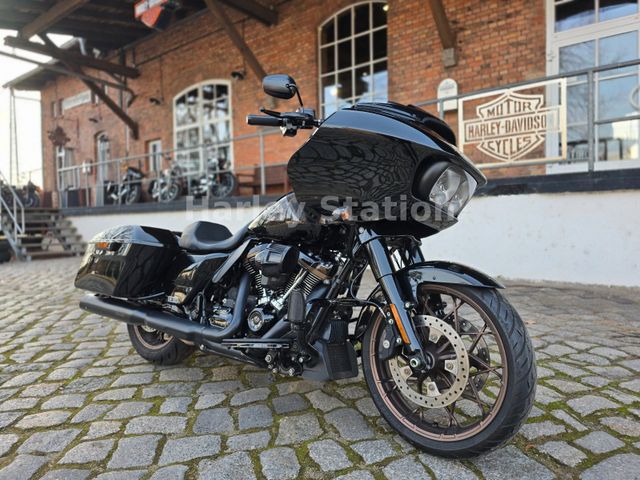 Harley-Davidson FLTRXST Road Glide ST