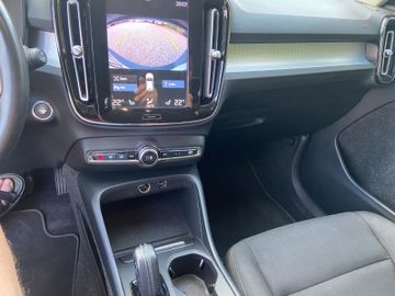 Volvo XC40 - 11