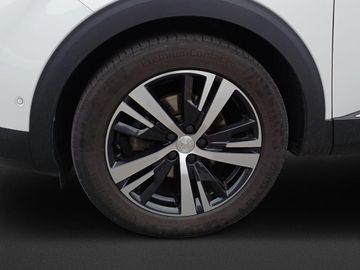Peugeot 5008 - 8