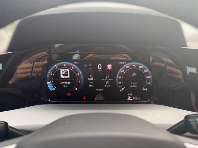 Golf Variant 8 VIII Life 1.5 TSI Navi ACC Apple