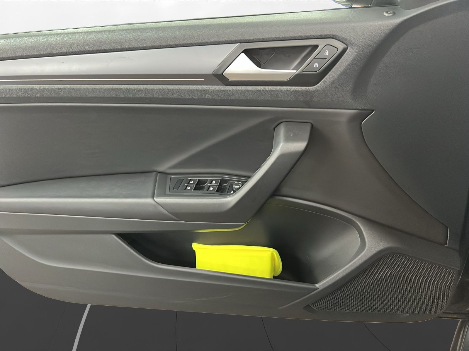 Volkswagen T-Roc - Bild 12