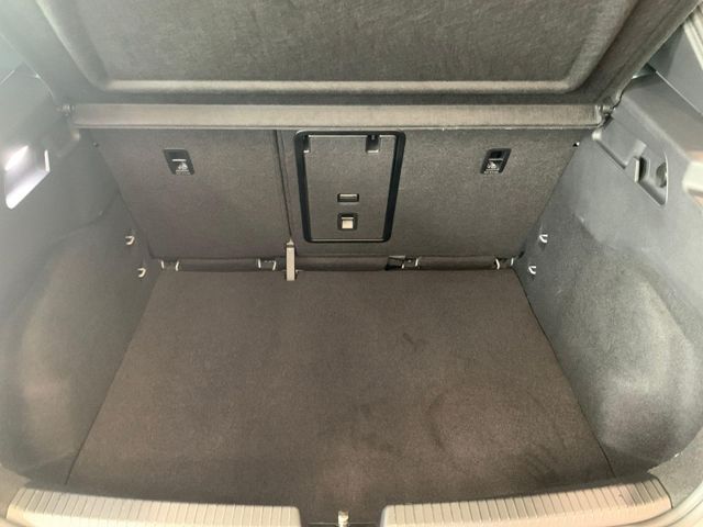 ID.3 PRO LED+NAVI+KAMERA+ACC+APP+PDC+ALU+KLIMA