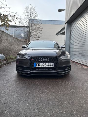 Audi S4 3.0 TFSI S tronic quattro -