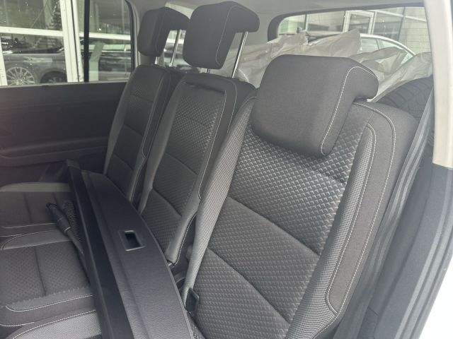 Touran 2.0 TDI Active NAVI ACC 16 ALU FAMILY-P.