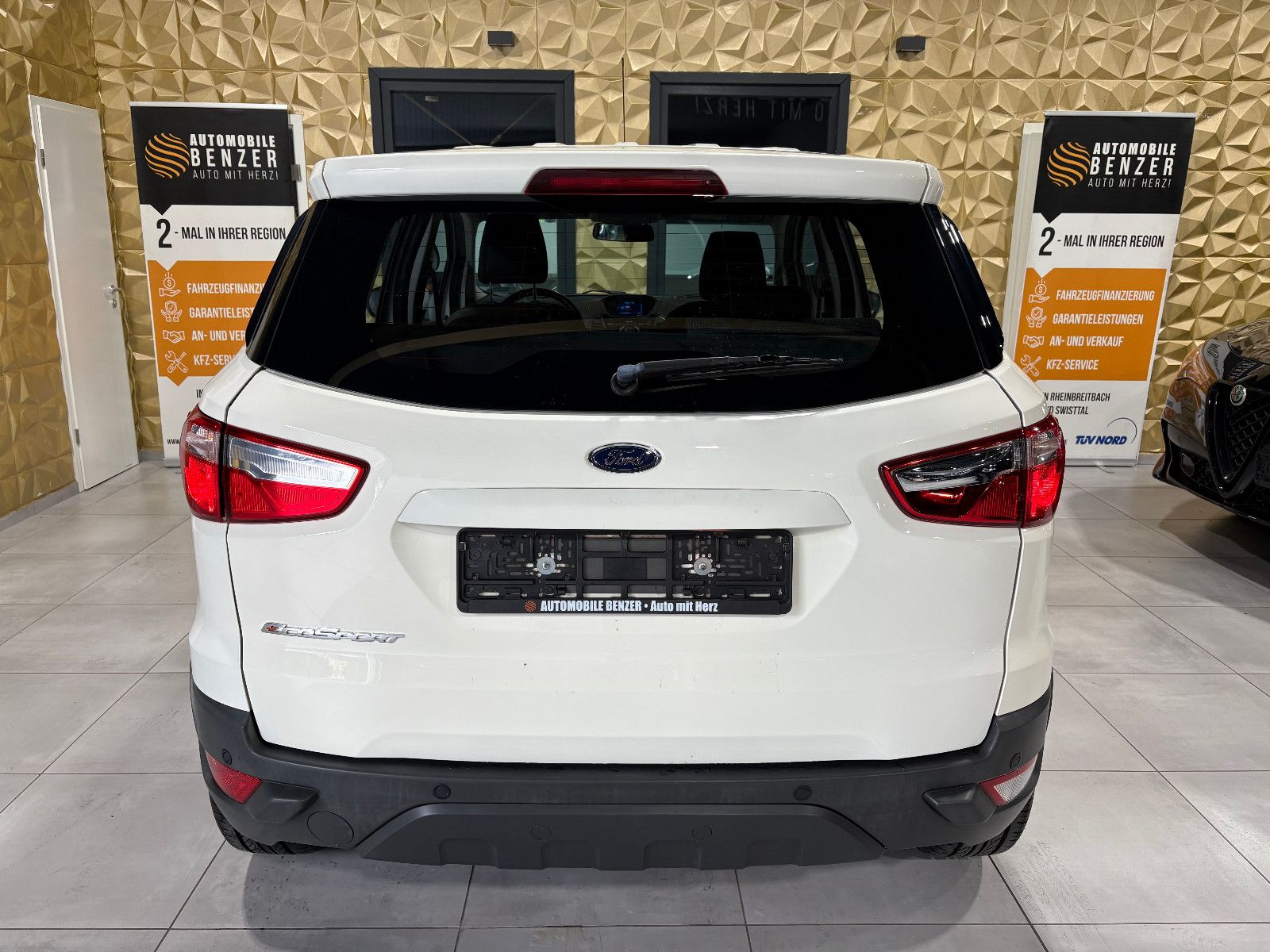 Fahrzeugabbildung Ford EcoSport Trend/8-FACH&SHZ/KLIMA/NAVI/PDC