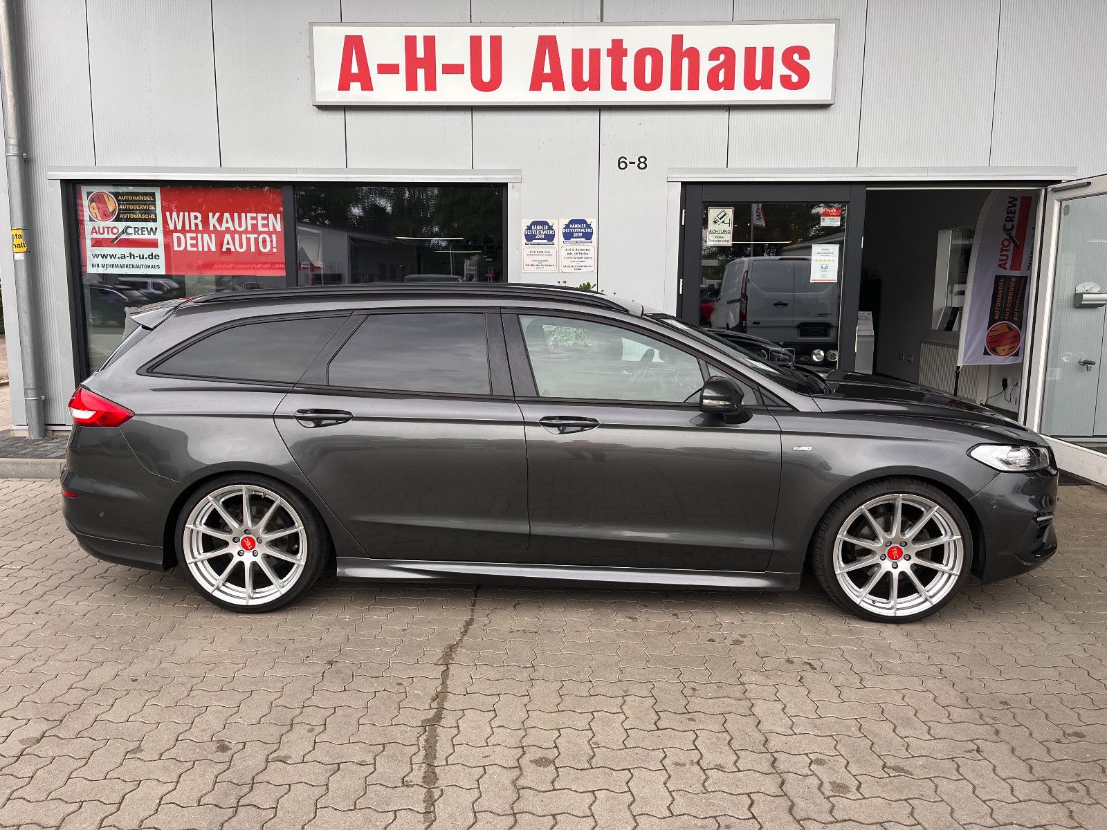 Fahrzeugabbildung Ford Mondeo Turnier ST-Line