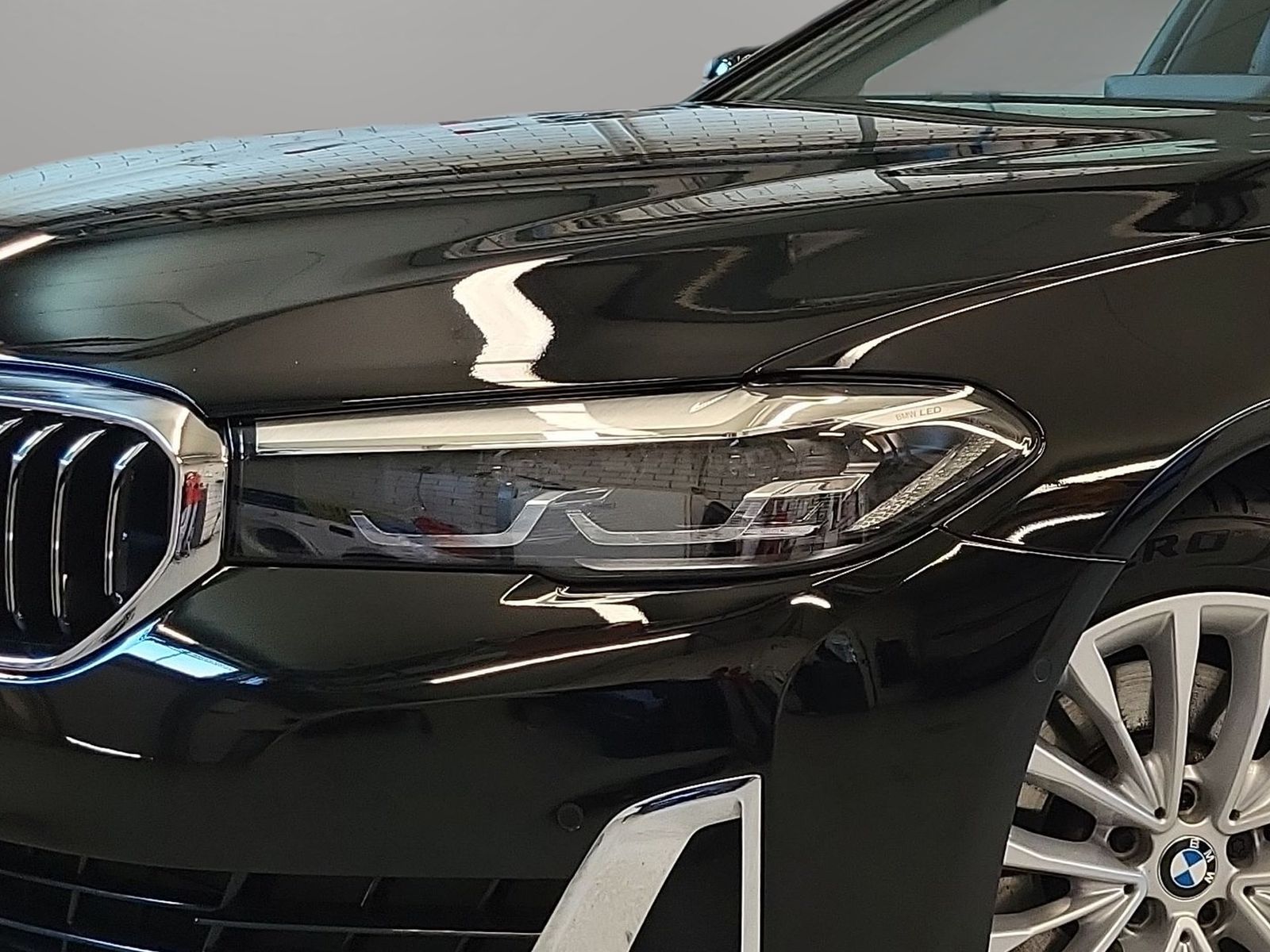 BMW 530i LiveCockpitProf Head-Up Kamera Pano.Dach foto 5