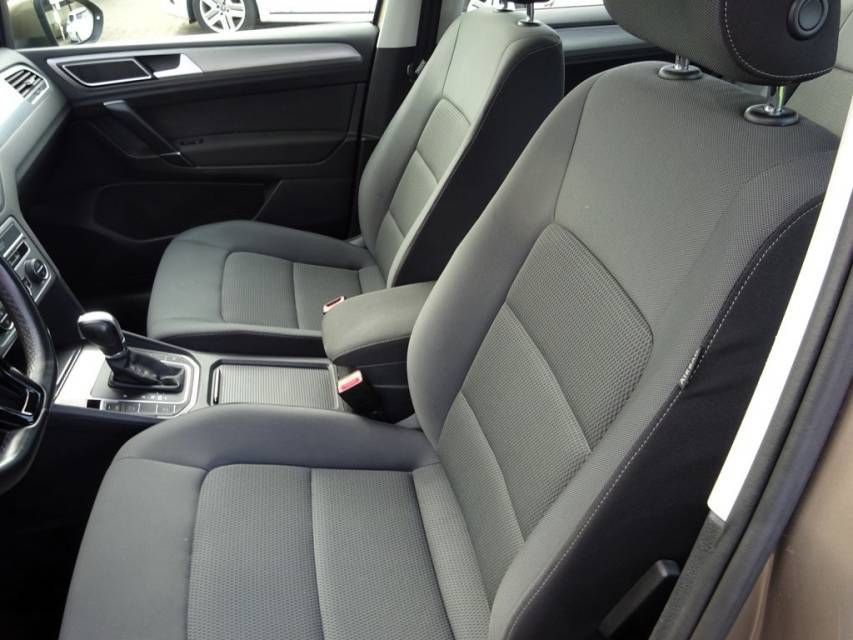 Fahrzeugabbildung Volkswagen Golf Sportsvan 1.4 TSI BMT Comfortline