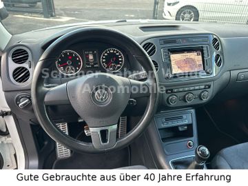 Volkswagen Tiguan - 12