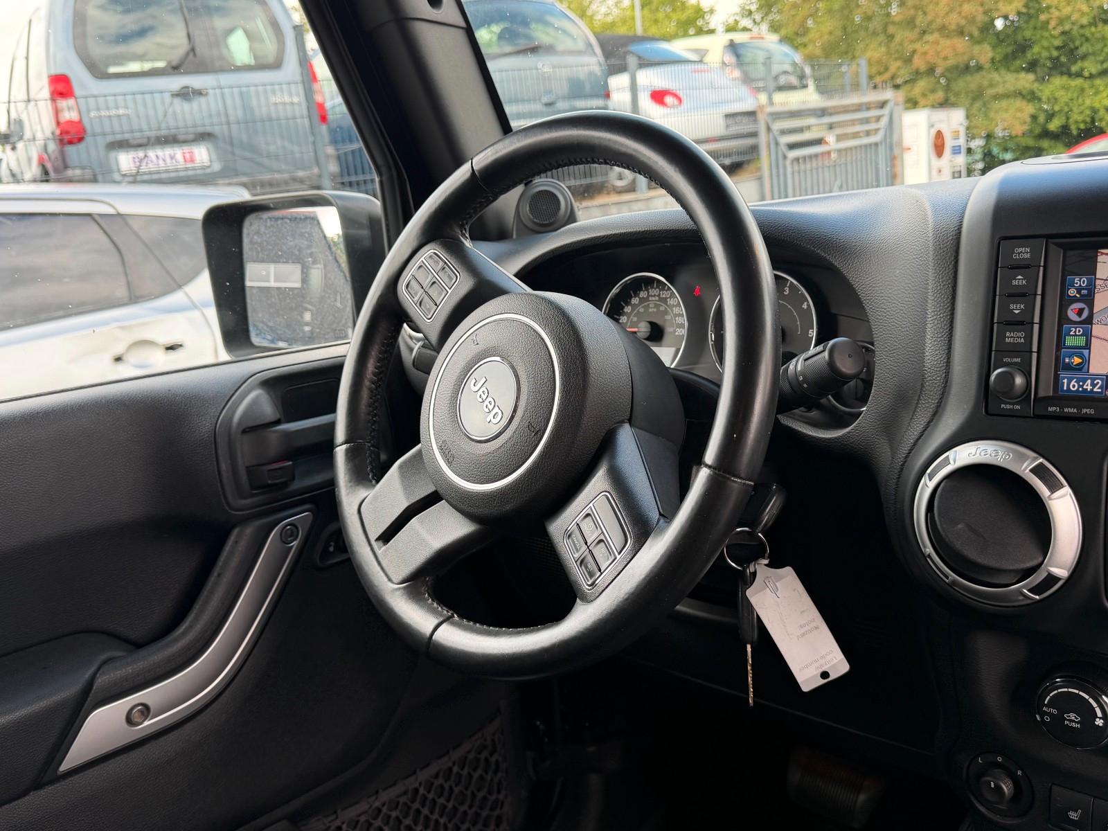 Jeep Wrangler Sahara 2.8 200ch - Toit ouvrant - Révision complète - Pack Sport - Régulateur de vitesse