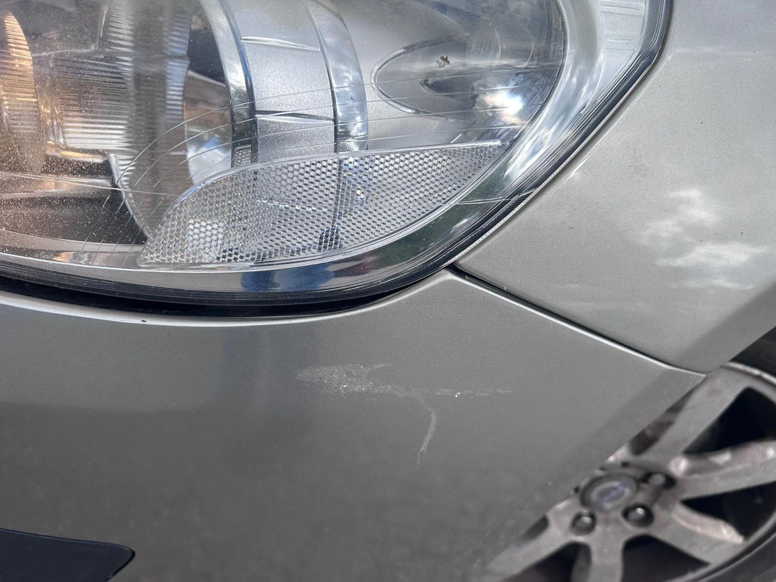 Volvo V60 2012 — photo 22