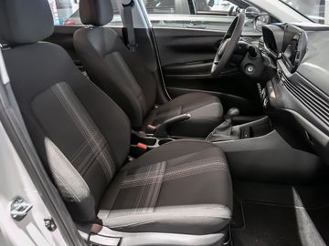 Hyundai i20 1.2 Select MY25 Navi CarPlay Kamera DAB