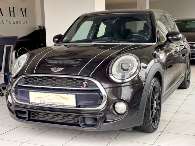 MINI Cooper SD 5-trg. LED/PDC/SHZ/Navi/Harman Kardon