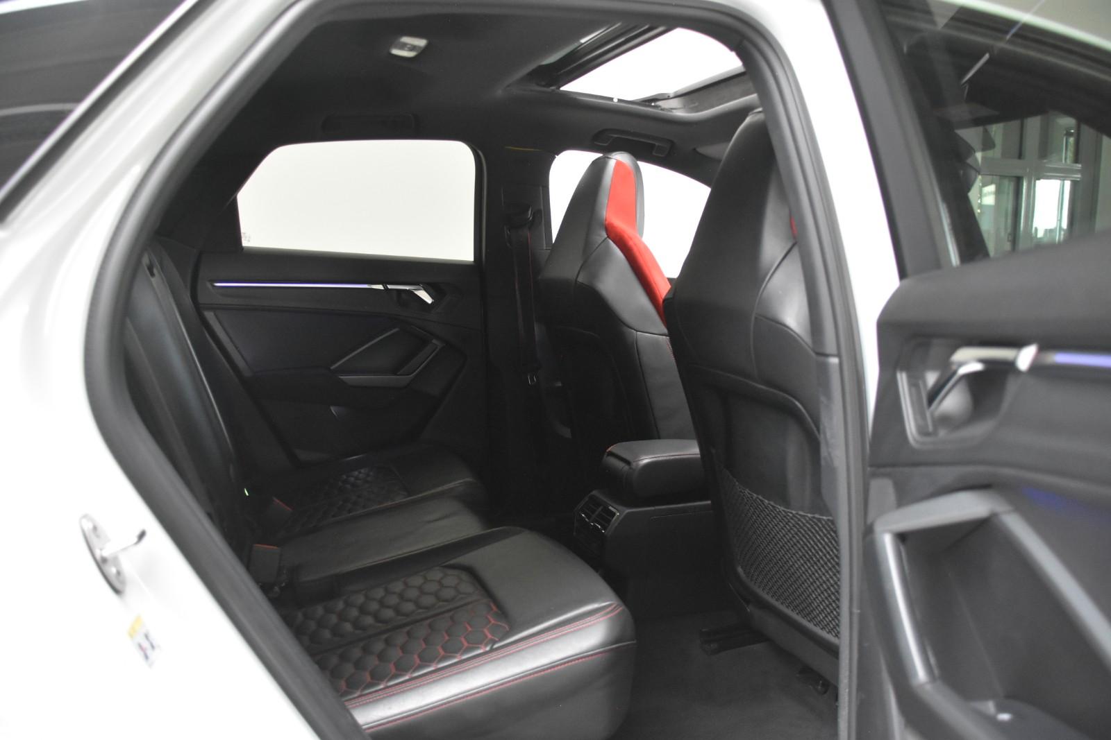 Audi RSQ3 Sportback Matrix-LED 360°Kamera Pano AHK