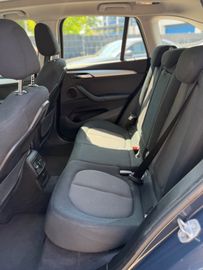 BMW X1 - 8