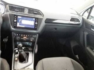 Tiguan 2.0TDI Sound AHK/Navi/App-Connect/ACC/PDC