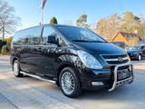 Hyundai H-1 Travel Premium ||AHK|8Sitzer|Leder|SHG|| - schwarze Hyundai H-1