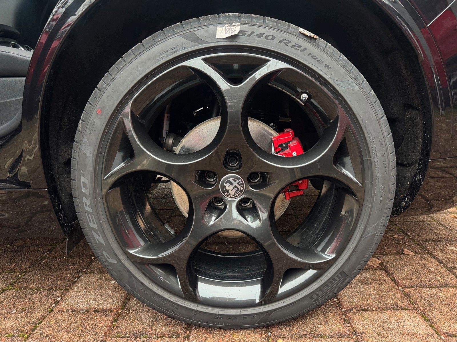 Fahrzeugabbildung Alfa Romeo VELOCE 280 PS AT8 Q4 MEMORY KAMERA LEDER