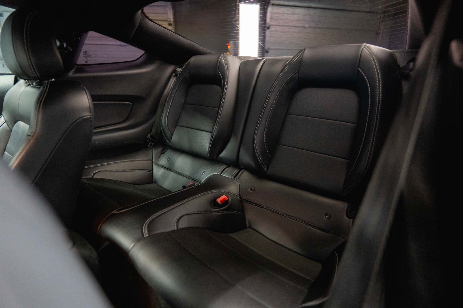 Fahrzeugabbildung Ford Mustang Shelby GT 500 5.0 V8 Performance PREMIUM