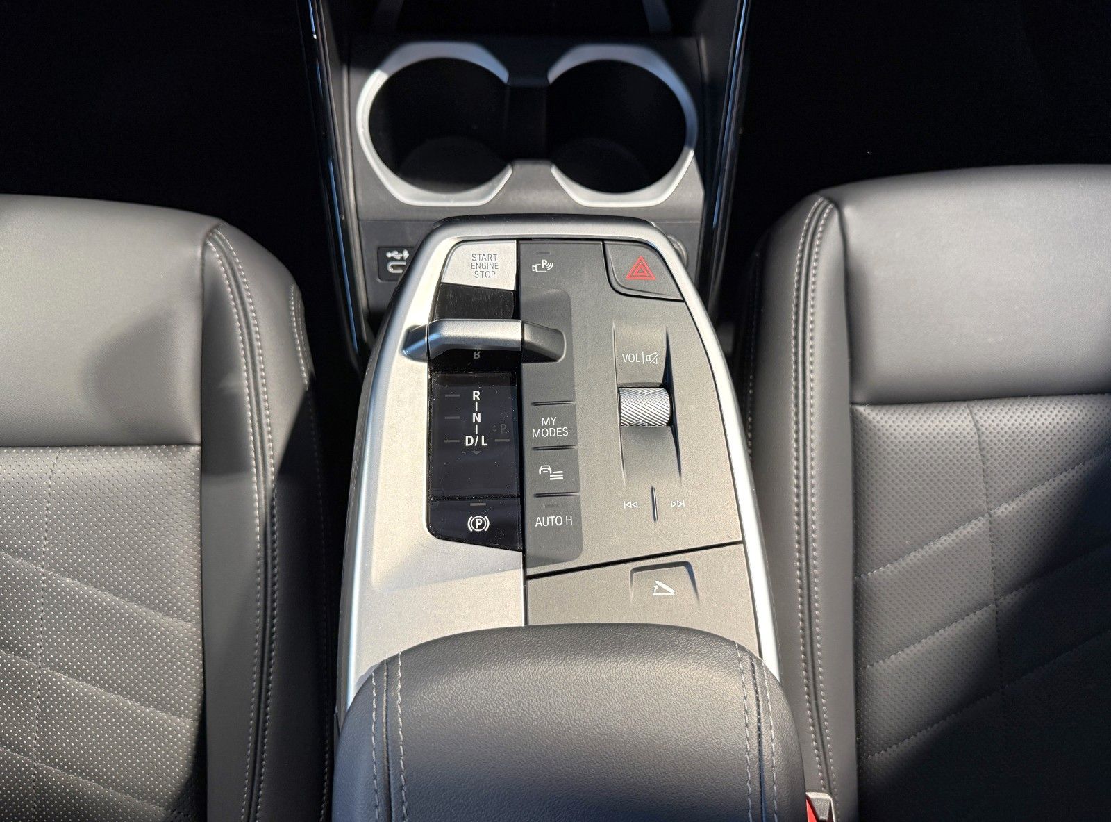 BMW X1 23 d xDr. xLine KAM+ACC+AHK+KOMF+AL+SPUR foto 19