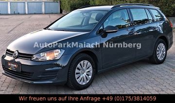Volkswagen Golf - 1