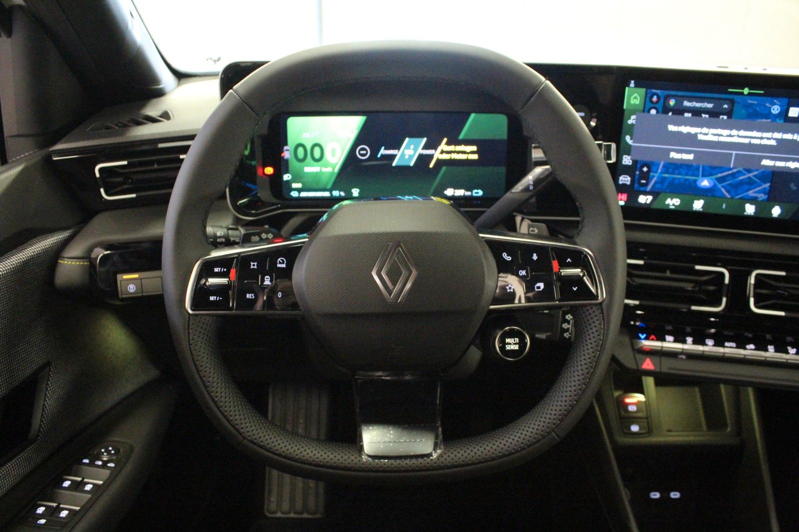 Fahrzeugabbildung Renault R 4 150 Comfort Range Iconic *Vollausstattung*