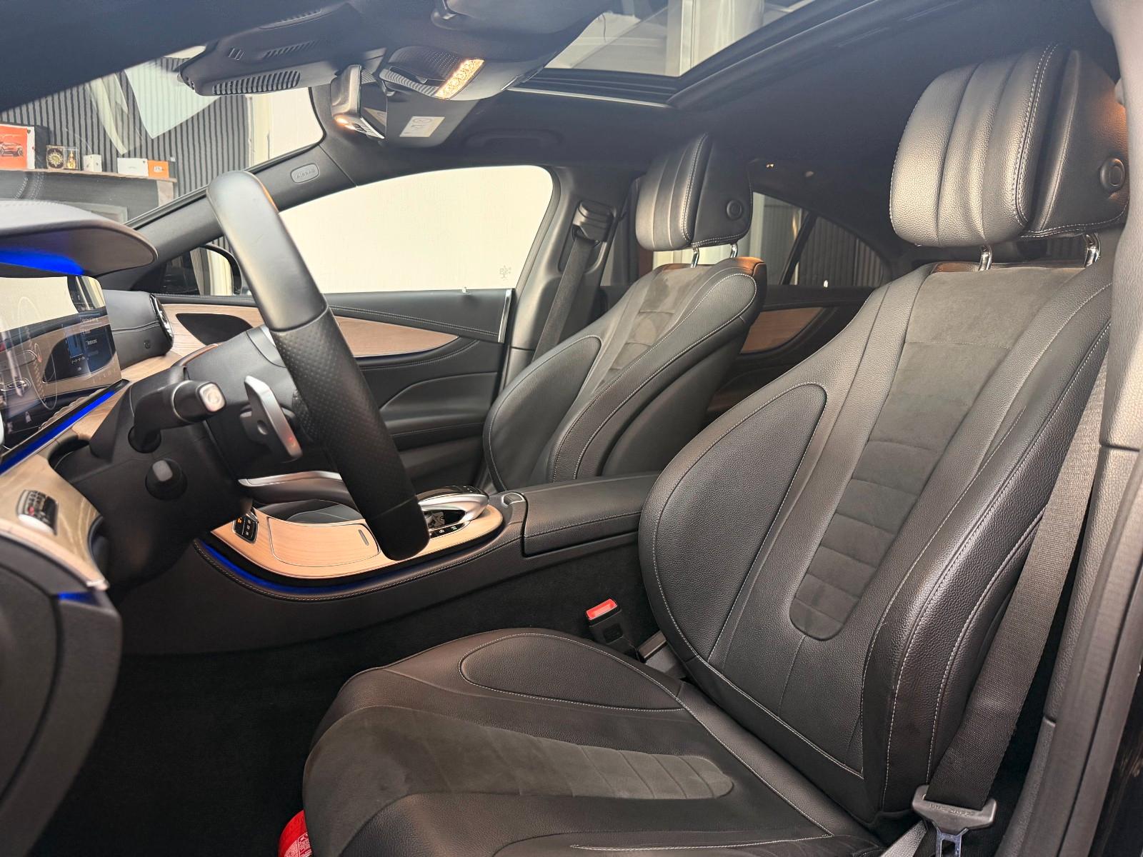 Mercedes-Benz CLS 300 d AMG S.DACH NIGHT WIDE LED SHZ AMBIENTE