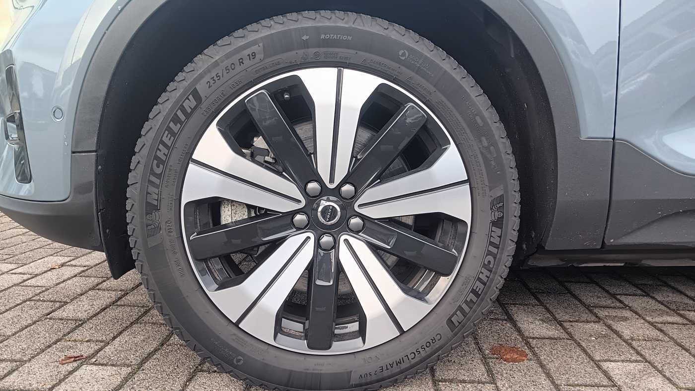 Fahrzeugabbildung Volvo XC40 Recharge Twin Motor Ultimate AWD