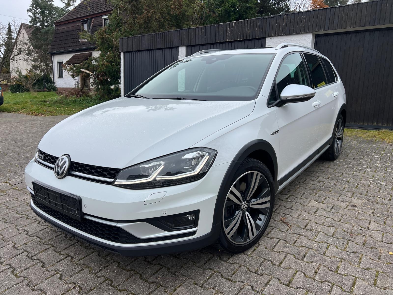 Volkswagen Golf  Alltrack 2.0 TDI DSG 4M*ACC*Pano*Leder*AHK